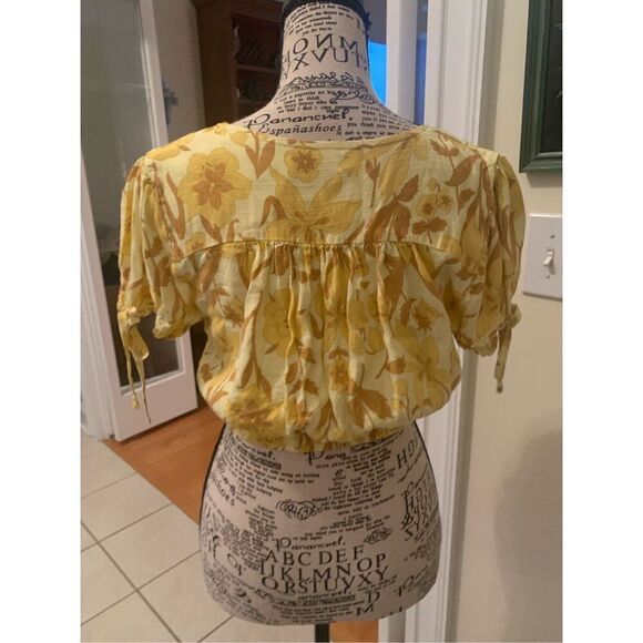 Urban Outfitters Cropped Top Yellow Boho City Chic - Picture 2 of 8